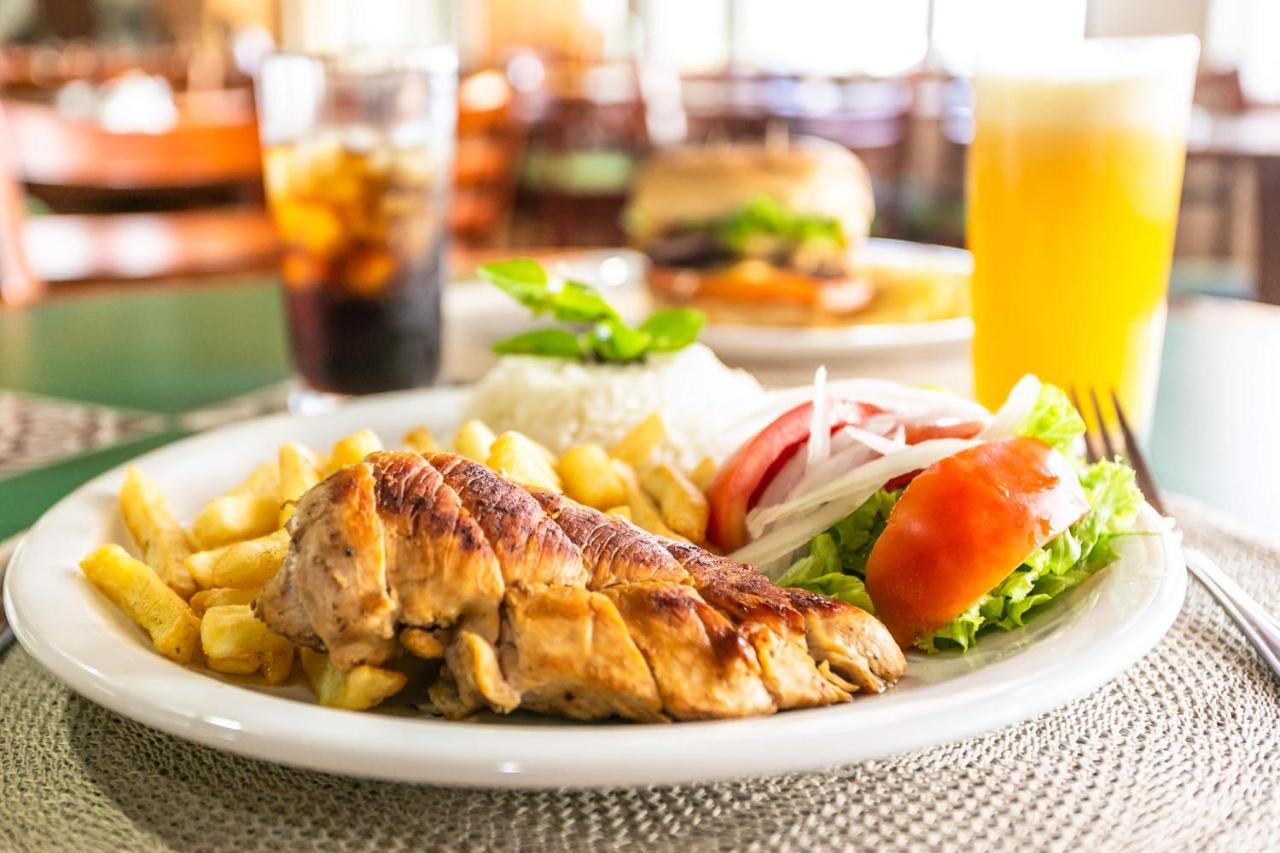 סלבאדור Hotel Verdemar מראה חיצוני תמונה